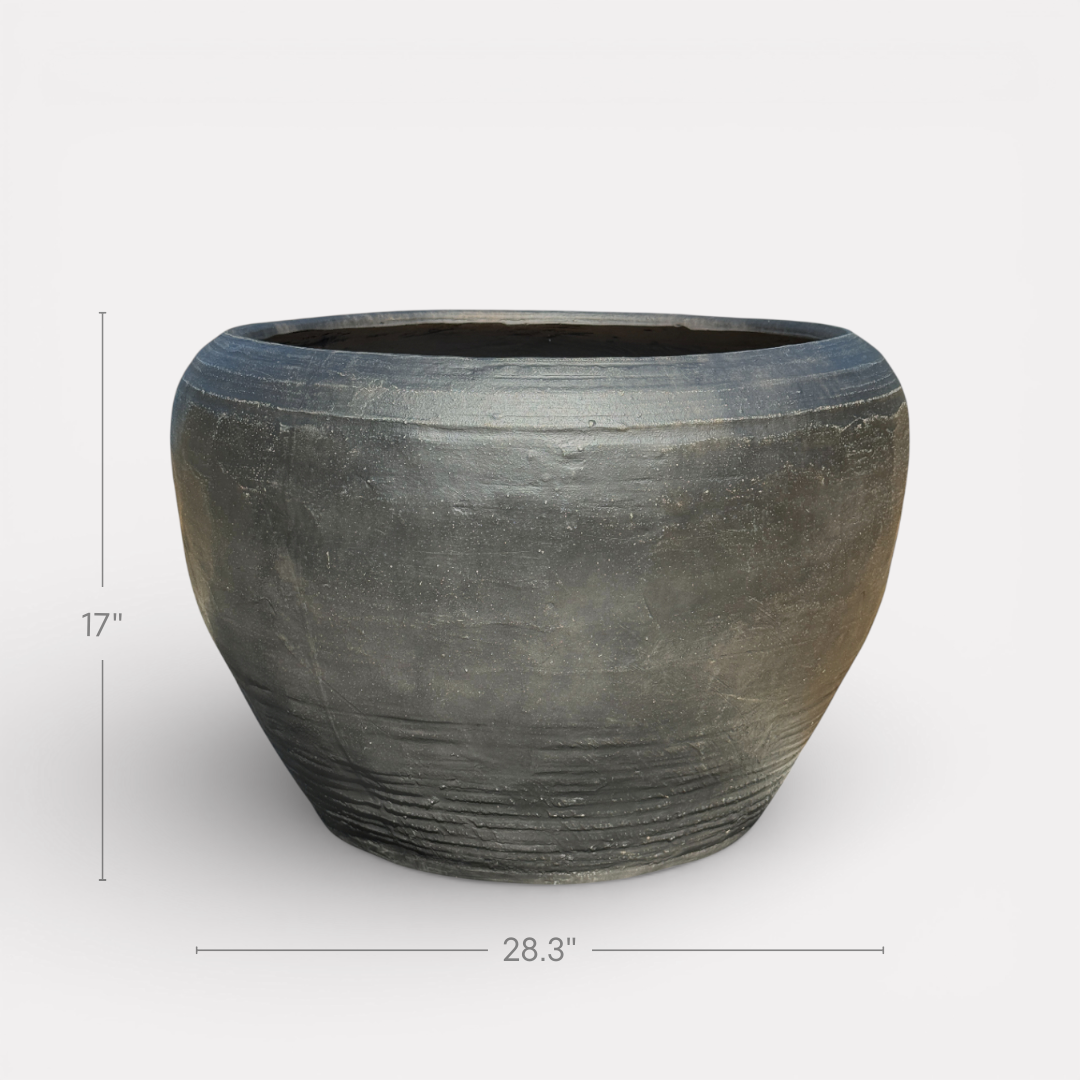Titan XXL, Fiber Clay Pot, Hand-painted in Aged Black or Aged White, 28.3"D x 17"H