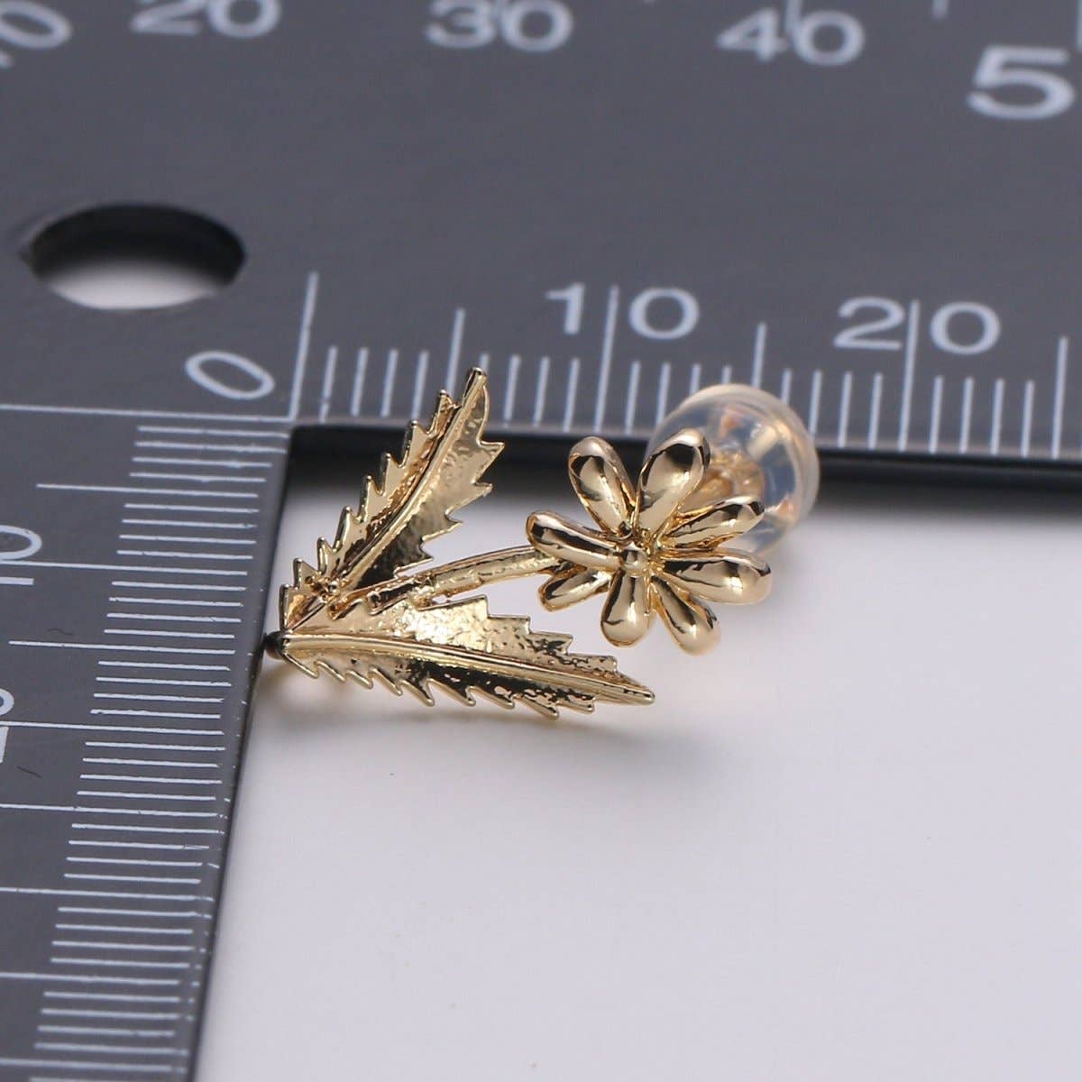 1 Pair Flower Gold Filled Studs  L-016