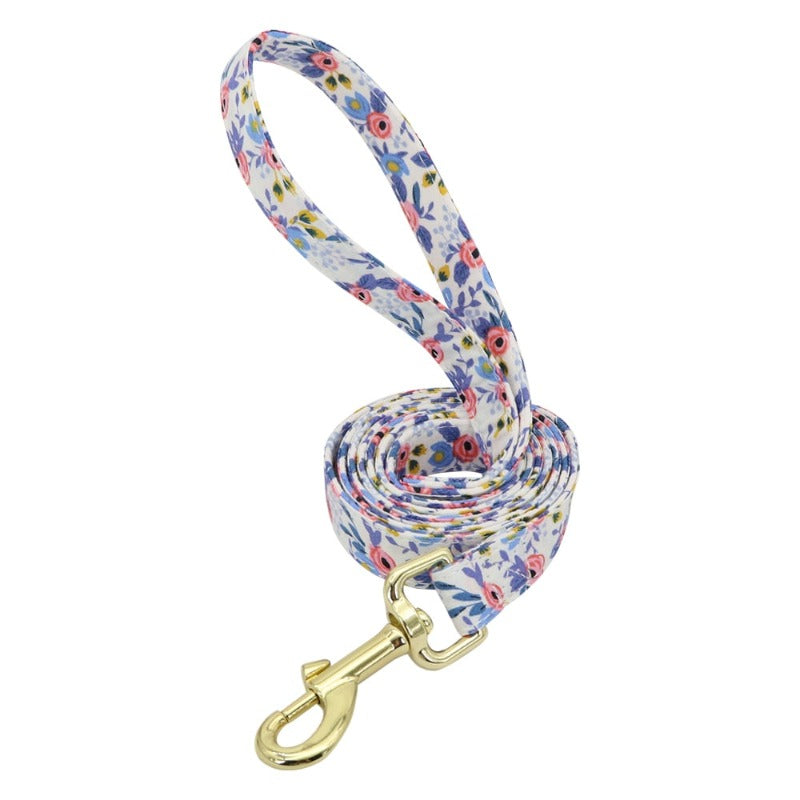 White Flower Dog Collar & Leash Set | Personalized Free