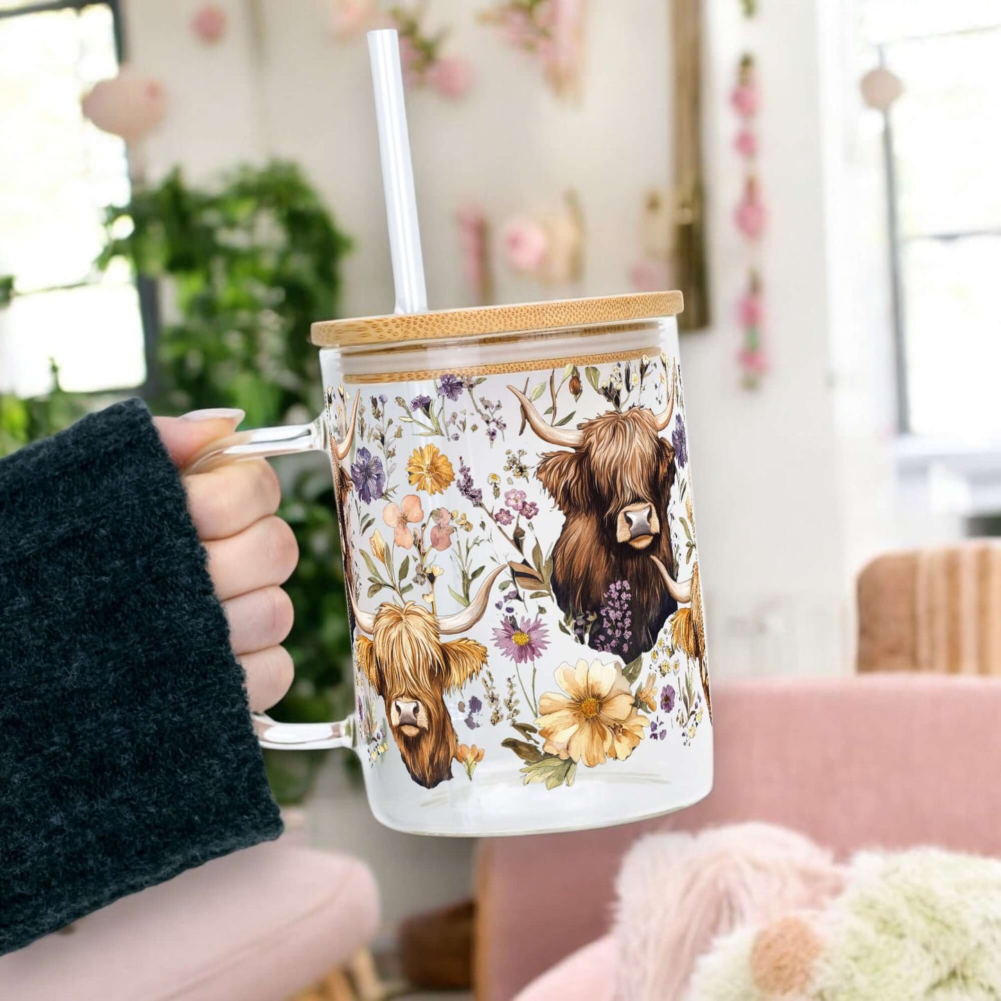 Wildflower Highland Cow 17oz Mug With Lid and Straw