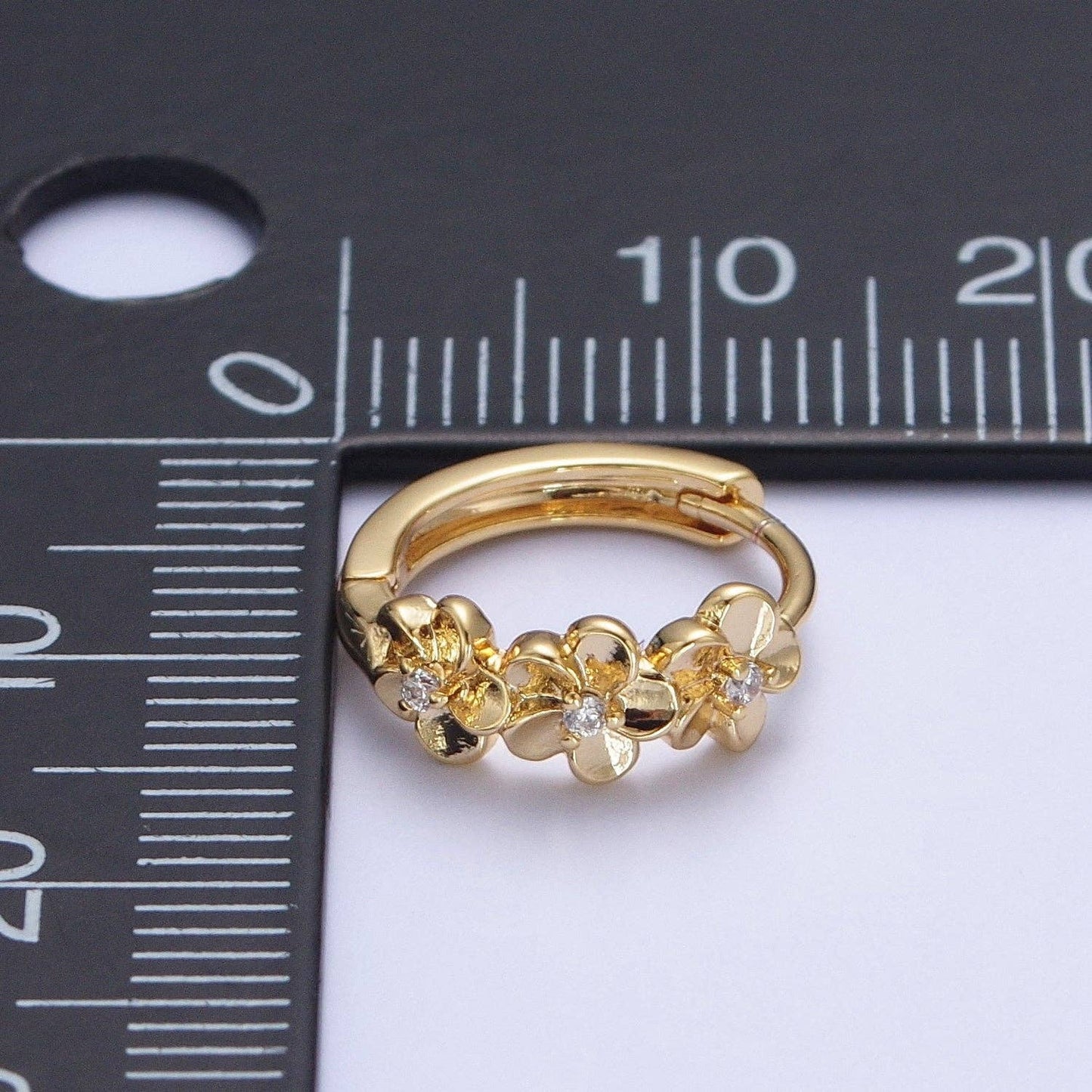 Minimalist 24K Gold Filled Flower Cubic Zirconia Huggie Hoops Earring T-104